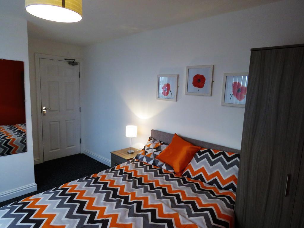 Staynec Moat House Birmingham - For Company, Contractor And Leisure Stays - Nec, Hs2, Jlr, Airport Extérieur photo