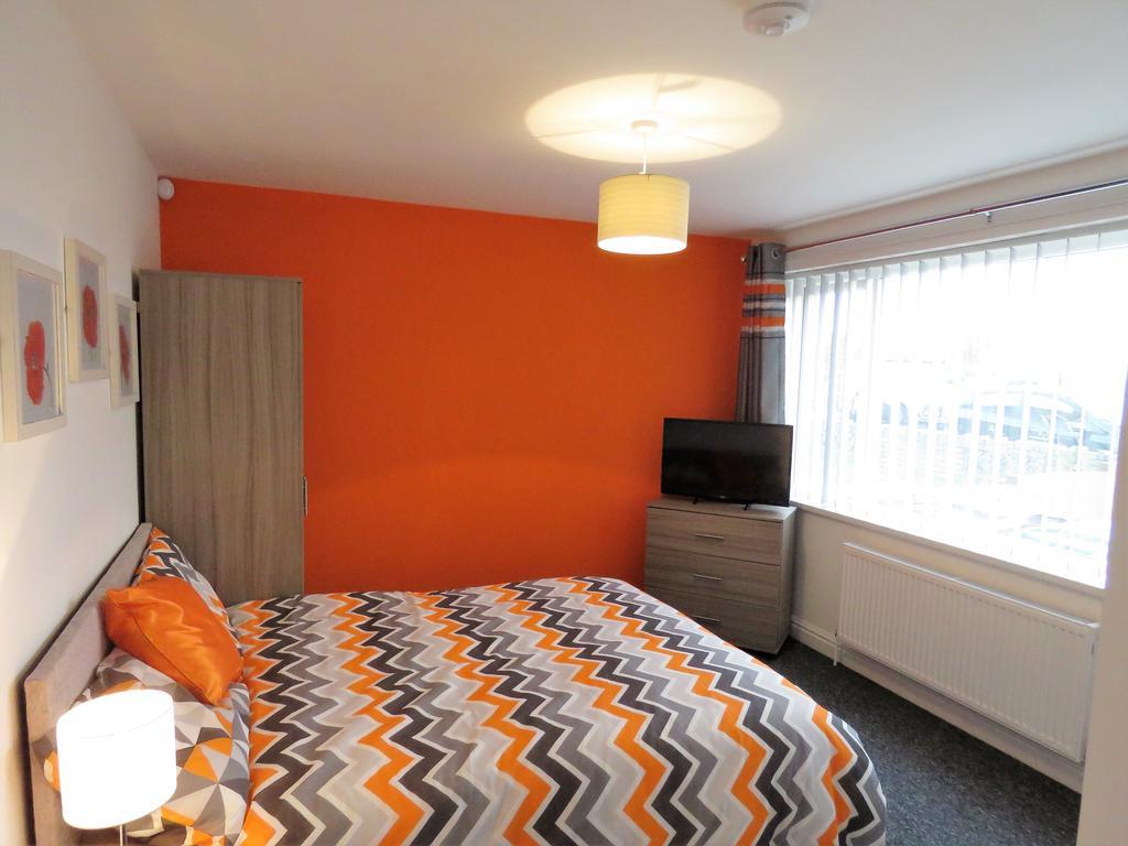 Staynec Moat House Birmingham - For Company, Contractor And Leisure Stays - Nec, Hs2, Jlr, Airport Extérieur photo