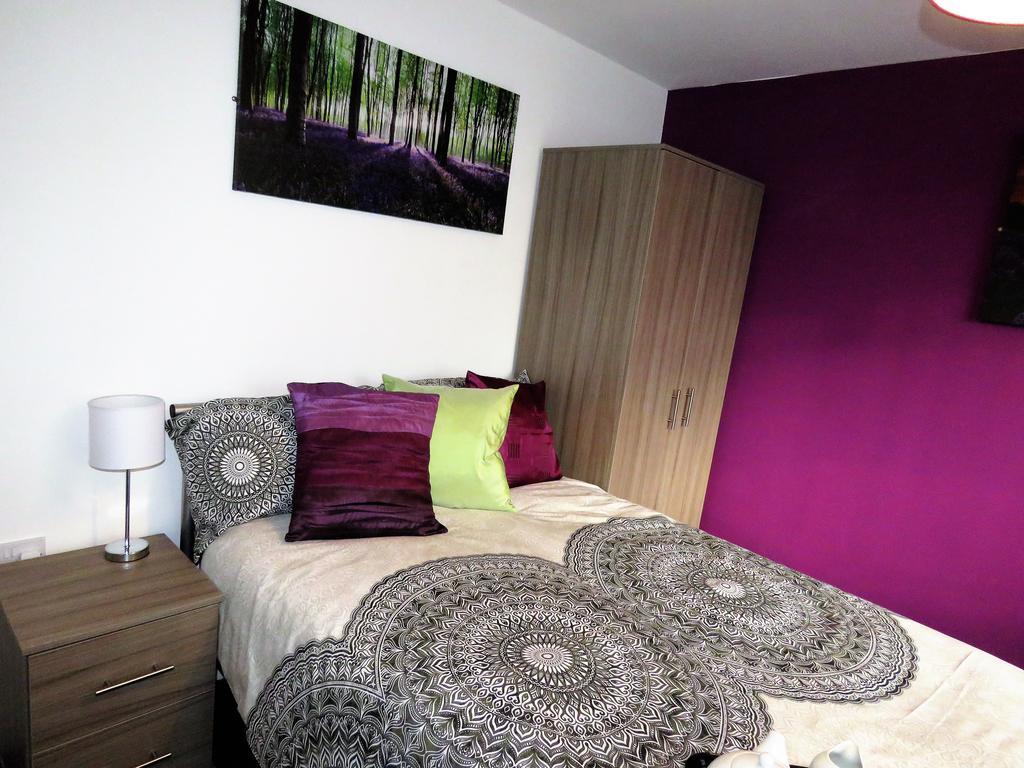 Staynec Moat House Birmingham - For Company, Contractor And Leisure Stays - Nec, Hs2, Jlr, Airport Extérieur photo